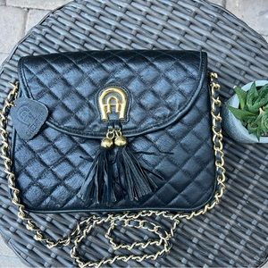 Chenson Black Purse
